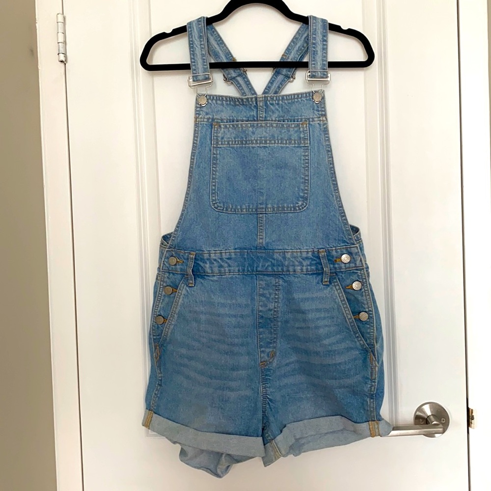 Urban outfitters denim short overalls
